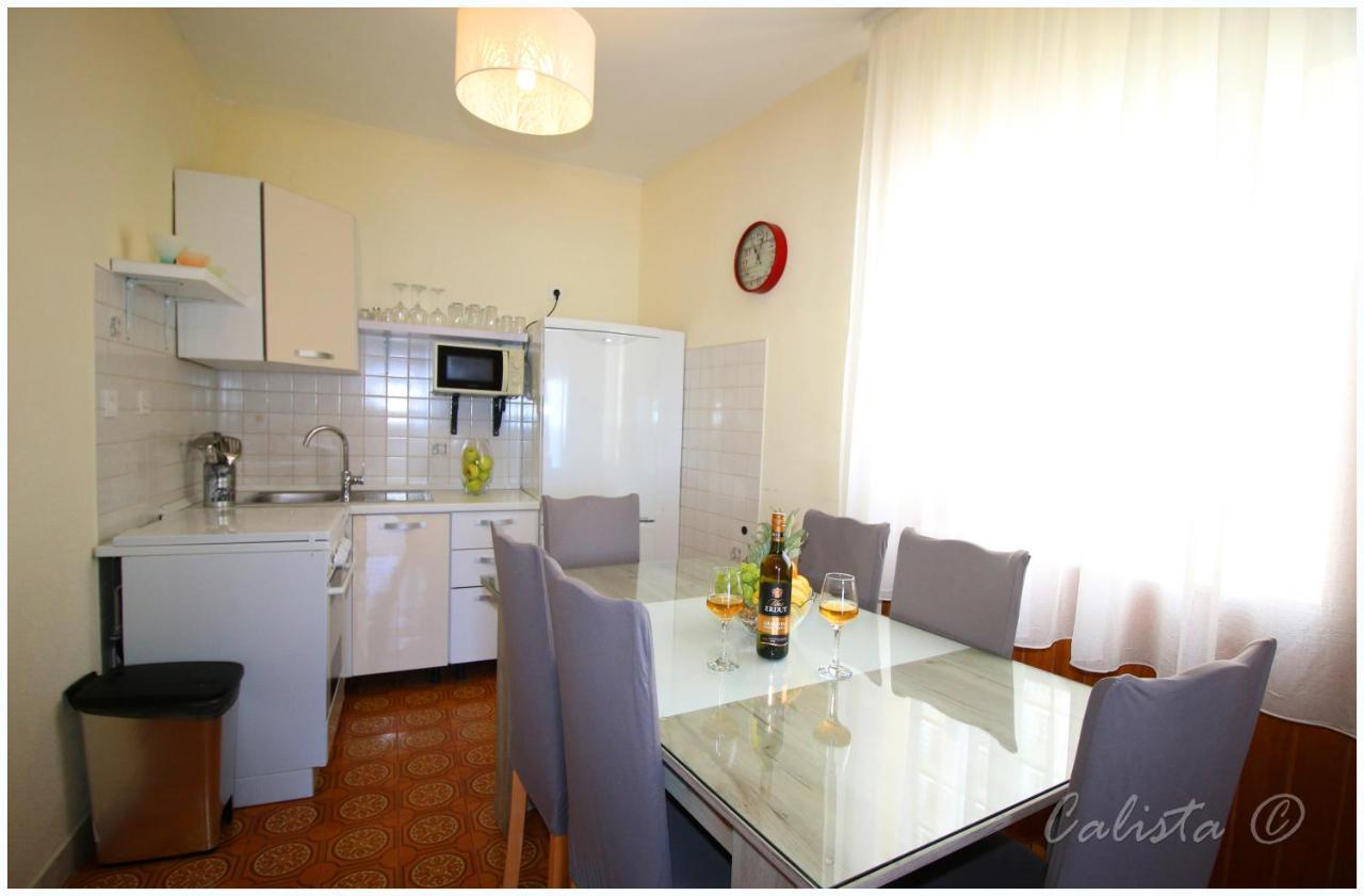 Apartman Smoljic 4+2 Primošten Exteriér fotografie